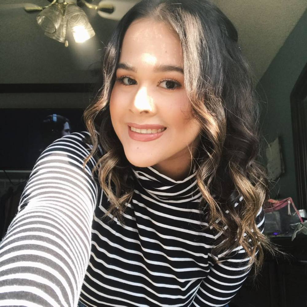 Meet your Posher, Elizabeth